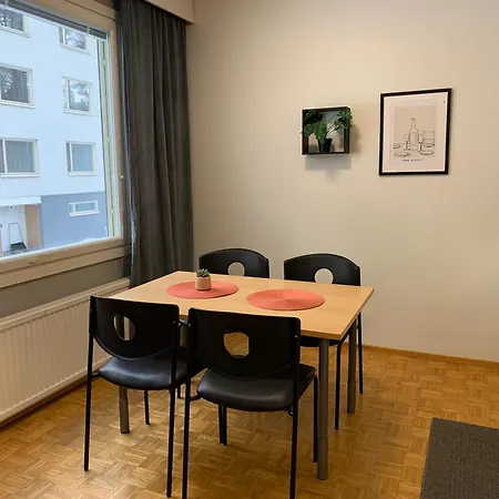 2br Am7, Free Parking, Big Balcony Oulu