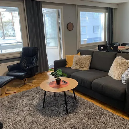 2br Am7, Free Parking, Big Balcony *