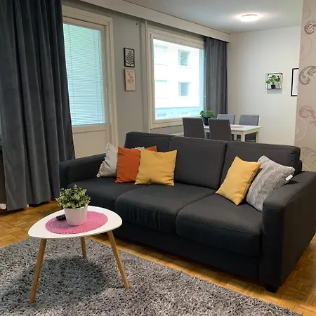 Appartamento 2br Am7, Free Parking, Big Balcony *